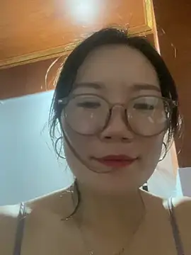 tttan1 online show from 08-04-26, 01:25