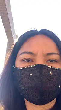 Snapshot of zhizhinaigai chatting on 12-17-25, 03:01 zhizhinaigai online show from 12-17-25, 03:01