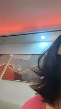 Snapshot of zhizhinaigai chatting on 12-22-25, 04:26 zhizhinaigai online show from 12-22-25, 04:26