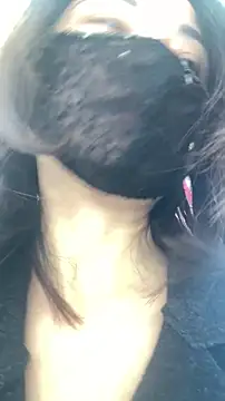 Snapshot of zhizhinaigai chatting on 01-12-26, 04:39 zhizhinaigai online show from 01-12-26, 04:39