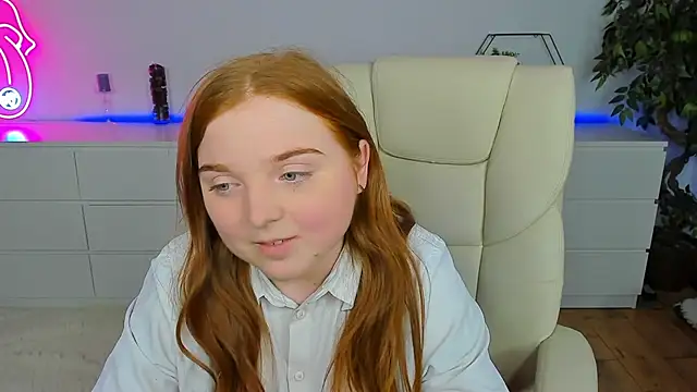 Snapshot of KattyRose8 chatting on 09-10-25, 04:07 KattyRose8 online show from 09-10-25, 04:07