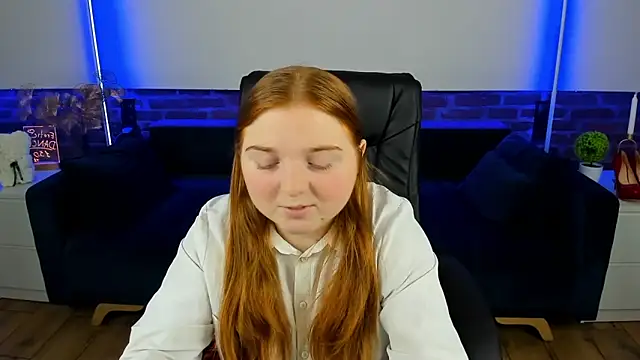 Snapshot of KattyRose8 chatting on 09-24-25, 05:27 KattyRose8 online show from 09-24-25, 05:27