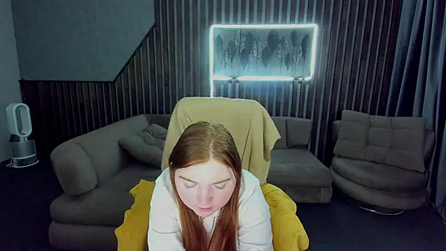 Snapshot of KattyRose8 chatting on 10-17-25, 05:54 KattyRose8 online show from 10-17-25, 05:54