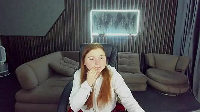 Snapshot of KattyRose8 chatting on 10-23-25, 05:51 KattyRose8 online show from 10-23-25, 05:51