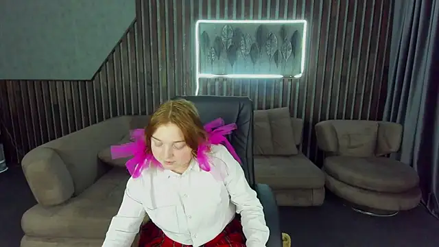 Snapshot of KattyRose8 chatting on 11-03-25, 06:42 KattyRose8 online show from 11-03-25, 06:42