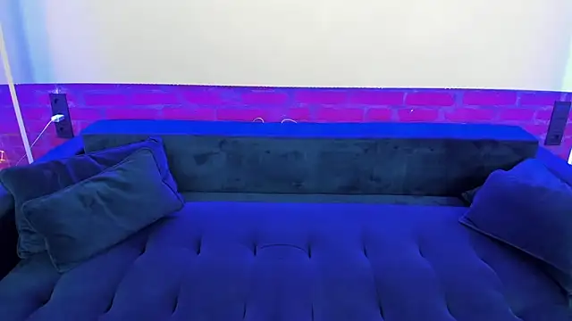 Snapshot of KattyRose8 chatting on 11-12-25, 05:35 KattyRose8 online show from 11-12-25, 05:35