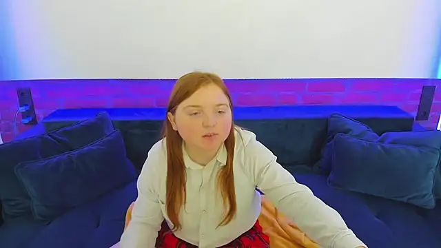 Snapshot of KattyRose8 chatting on 11-13-25, 05:39 KattyRose8 online show from 11-13-25, 05:39