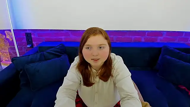 Snapshot of KattyRose8 chatting on 11-29-25, 06:44 KattyRose8 online show from 11-29-25, 06:44