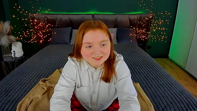 Snapshot of KattyRose8 chatting on 11-30-25, 07:07 KattyRose8 online show from 11-30-25, 07:07