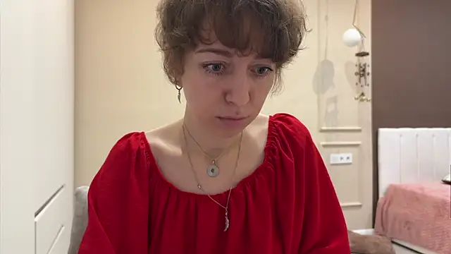 daniellia  online show from 11-04-25, 09:08