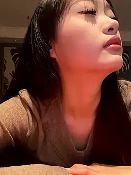 Snapshot of MengMeng0515 chatting on 01-10-26, 09:11 MengMeng0515 online show from 01-10-26, 09:11