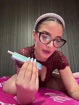 Larra69 online show from 03-13-26, 06:36