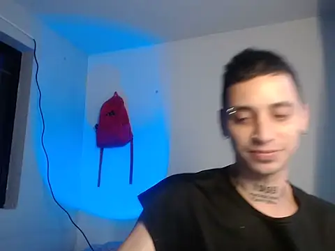 Snapshot of xalejo_max chatting on 10-27-25, 08:13 xalejo max online show from 10-27-25, 08:13