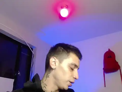 Snapshot of xalejo_max chatting on 10-31-25, 07:26 xalejo max online show from 10-31-25, 07:26