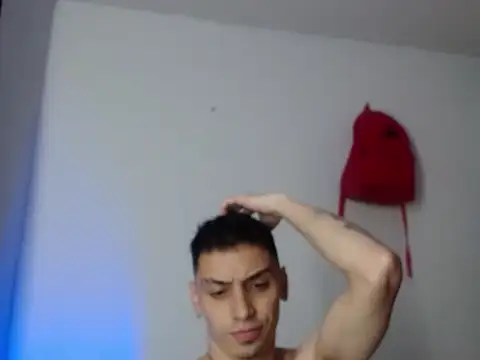 Snapshot of xalejo_max chatting on 11-07-25, 04:29 xalejo max online show from 11-07-25, 04:29