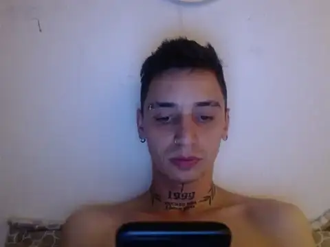 Snapshot of xalejo_max chatting on 11-20-25, 02:06 xalejo max online show from 11-20-25, 02:06