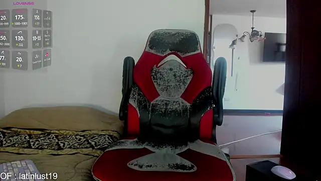 Savajelust online show from 03-12-26, 06:25