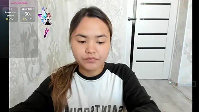 saika blush online show from 10-31-25, 03:51