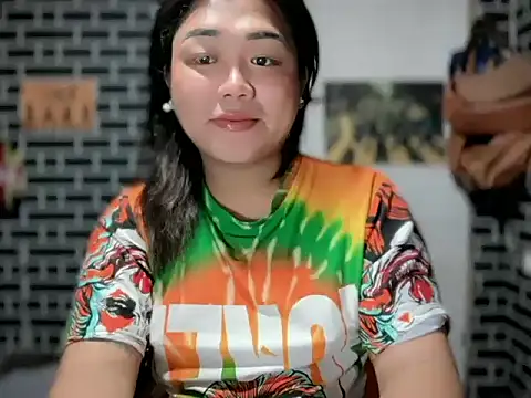 Snapshot of luluakovi_69 chatting on 06-03-26, 01:57 luluakovi 69 online show from 06-03-26, 01:57