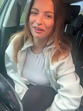 Snapshot of PiperPassionX chatting on 12-22-25, 02:47 PiperPassionX online show from 12-22-25, 02:47