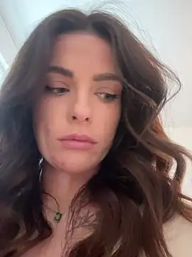 Snapshot of PiperPassionX chatting on 02-14-26, 01:52 PiperPassionX online show from 02-14-26, 01:52