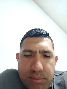 Snapshot of Exotico2025 chatting on 09-08-25, 04:50 Exotico2025 online show from 09-08-25, 04:50