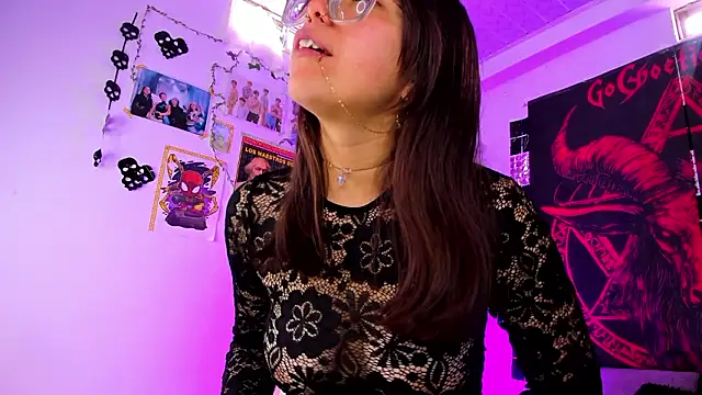 UchikyDoll online show from 02-17-26, 03:08