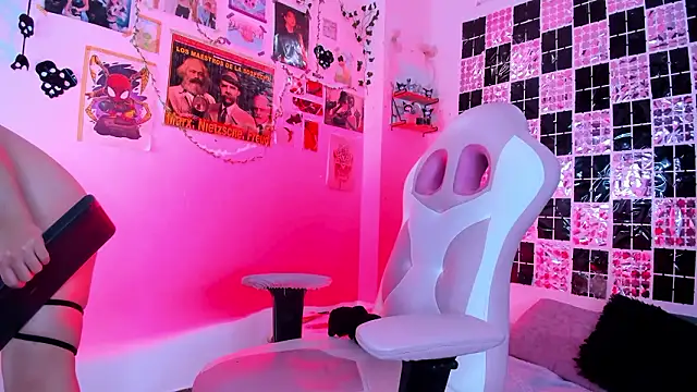 UchikyDoll online show from 03-10-26, 04:23