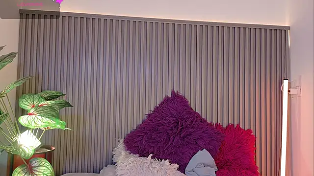 Celeste Presstigge online show from 10-21-25, 09:37