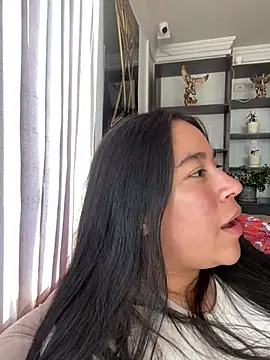 Zoey thompson online show from 03-19-26, 07:29