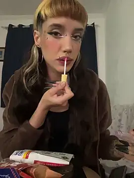 Snapshot of virtualgirlbr chatting on 09-30-25, 06:51 virtualgirlbr online show from 09-30-25, 06:51