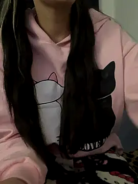 Snapshot of virtualgirlbr chatting on 10-21-25, 07:09 virtualgirlbr online show from 10-21-25, 07:09