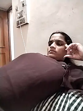 Sofia kuuu online show from 09-24-25, 05:55