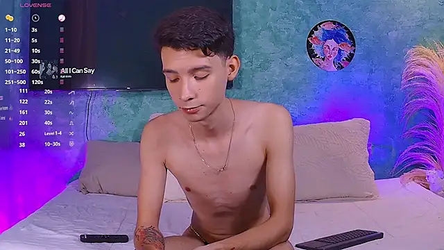 Snapshot of VicenteFerrer chatting on 11-15-25, 01:03 VicenteFerrer online show from 11-15-25, 01:03