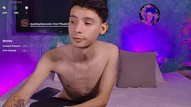 Snapshot of VicenteFerrer chatting on 11-15-25, 09:54 VicenteFerrer online show from 11-15-25, 09:54