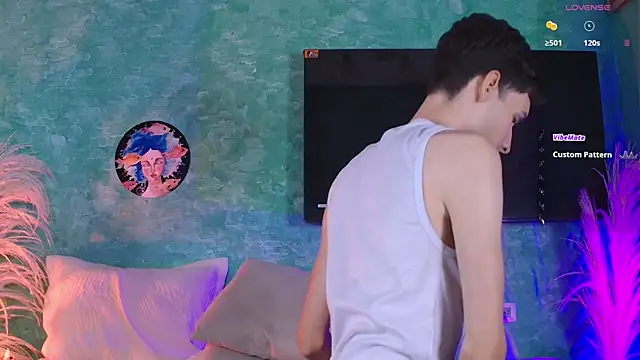 Snapshot of VicenteFerrer chatting on 12-02-25, 08:08 VicenteFerrer online show from 12-02-25, 08:08