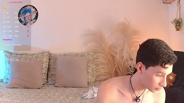 Snapshot of VicenteFerrer chatting on 07-16-26, 02:01 VicenteFerrer online show from 07-16-26, 02:01