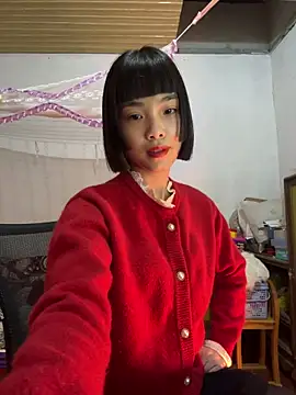 Snapshot of andymi1 chatting on 12-14-25, 03:34 andymi1 online show from 12-14-25, 03:34