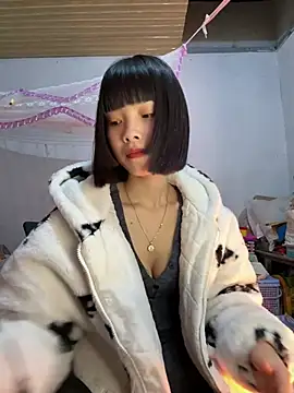 Snapshot of andymi1 chatting on 02-07-26, 03:10 andymi1 online show from 02-07-26, 03:10