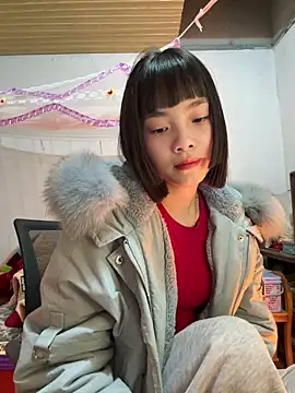 Snapshot of andymi1 chatting on 03-13-26, 02:29 andymi1 online show from 03-13-26, 02:29