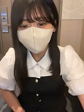 Snapshot of 0p-saki-p0 chatting on 09-27-25, 05:12 0p-saki-p0 online show from 09-27-25, 05:12