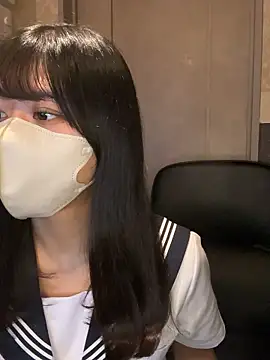 Snapshot of 0p-saki-p0 chatting on 10-04-25, 02:31 0p-saki-p0 online show from 10-04-25, 02:31