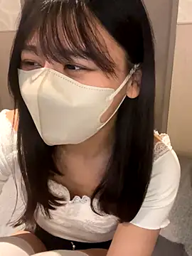 Snapshot of 0p-saki-p0 chatting on 10-20-25, 10:16 0p-saki-p0 online show from 10-20-25, 10:16
