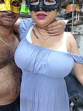 Snapshot of Queen_Nightt chatting on 03-25-26, 03:34 Queen Nightt online show from 03-25-26, 03:34