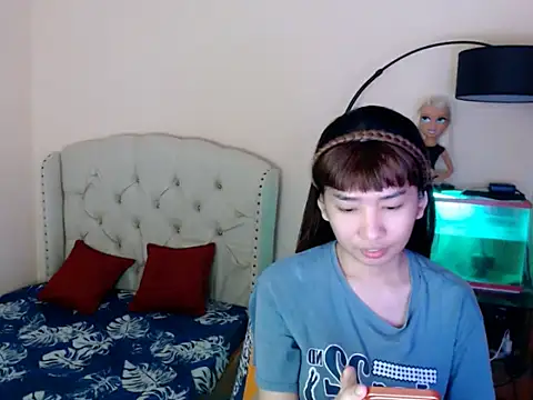 ShantalFoxxy  online show from 03-04-26, 01:22