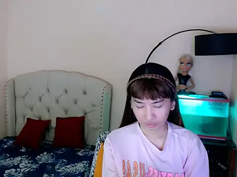 ShantalFoxxy  online show from 03-26-26, 01:44