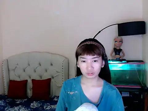 ShantalFoxxy  online show from 04-13-26, 01:11