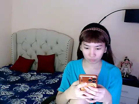 Snapshot of ShantalFoxxy_ chatting on 07-07-26, 12:46 ShantalFoxxy online show from 07-07-26, 12:46