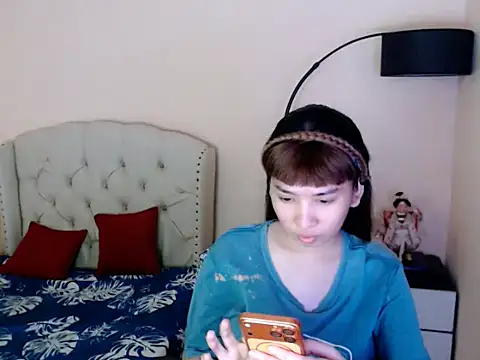 Snapshot of ShantalFoxxy_ chatting on 07-08-26, 01:43 ShantalFoxxy online show from 07-08-26, 01:43