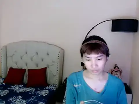 Snapshot of ShantalFoxxy_ chatting on 07-19-26, 02:04 ShantalFoxxy online show from 07-19-26, 02:04